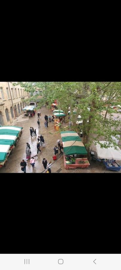 Bel Appartement , Plein Coeur D'Aix-En-Provence Exteriör bild
